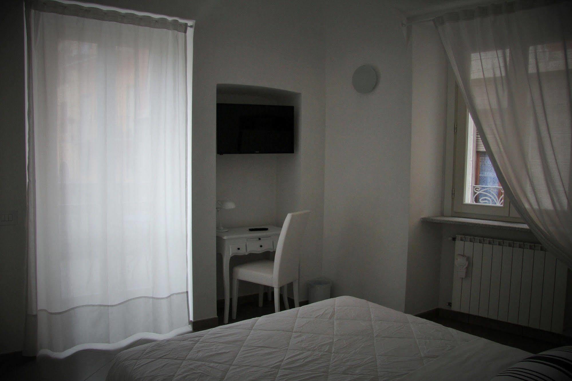 La Terrazza Vercelli Bed & Charme المظهر الخارجي الصورة